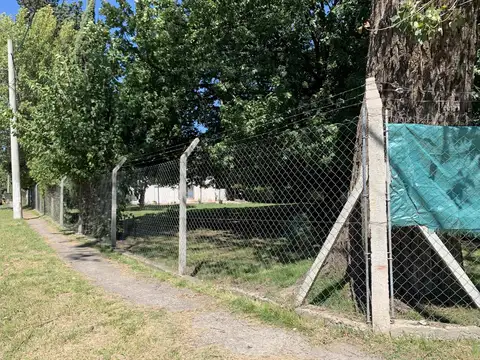 Rio Pilcomayo esquina Suiza - Presidente Derqui.