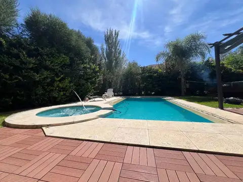 Casa en Venta de 4 dormitorios