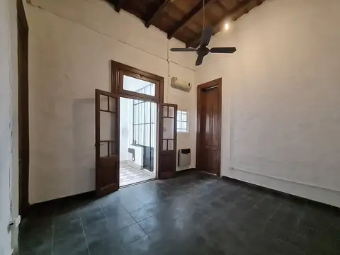 Depto Tipo Casa 4 ambientes con 1 baño