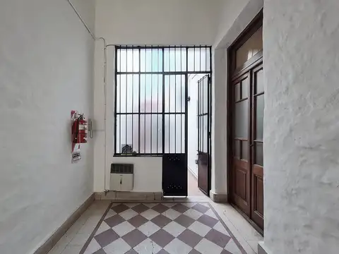 Depto Tipo Casa en Alquiler de 4 ambientes