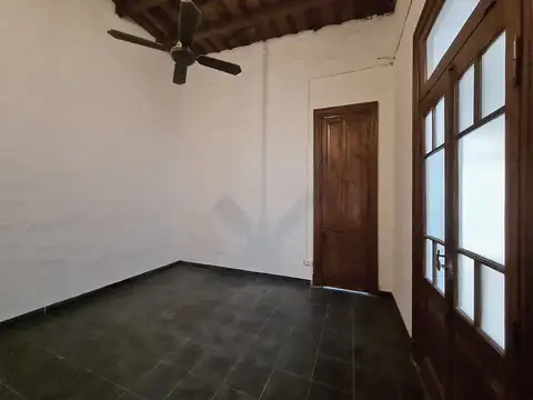 Depto Tipo Casa en Alquiler 100 años