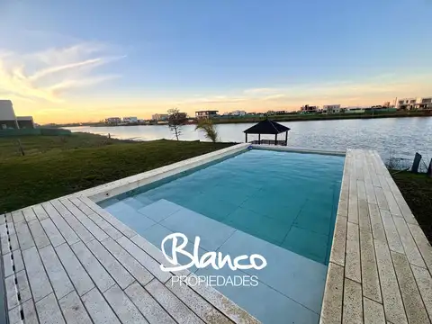 Puertos del Lago - Riberas 100