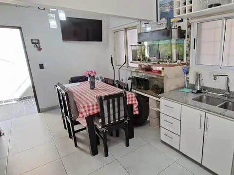 PH de 3 Ambientes todo en planta baja En Venta.