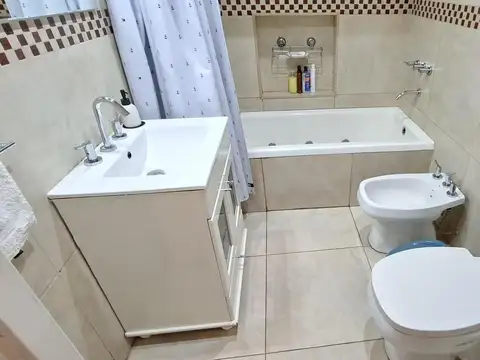 Depto Tipo Casa 3 ambientes con 1 baño