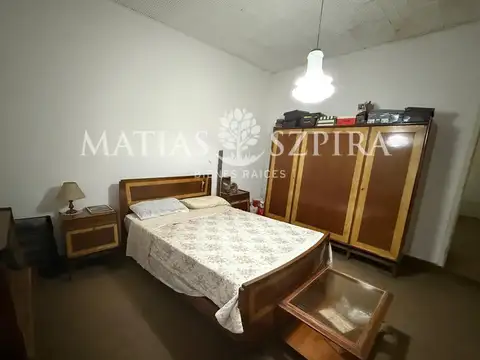 Casa 6 ambientes con 2 baños