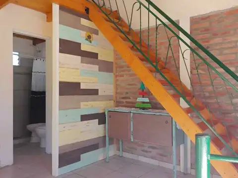 SE VENDE 2 CASAS EQUIPADAS LOTE  480m2 V. RUMIPAL