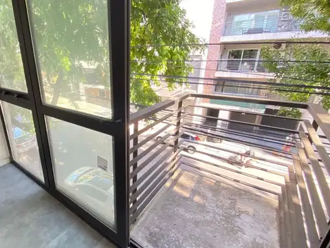 Monoambiente en venta con balcón y baulera Palermo