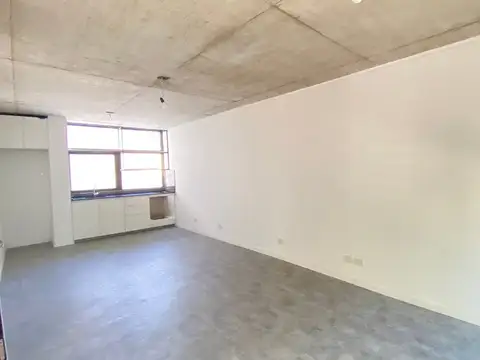 Monoambiente en venta con balcón y baulera Palermo