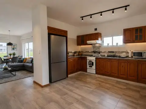 Casa en Alquiler en San Sebastián, USD 950
