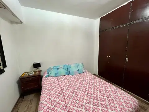 Francisco Acuña De Figueroa 400, Piso 1