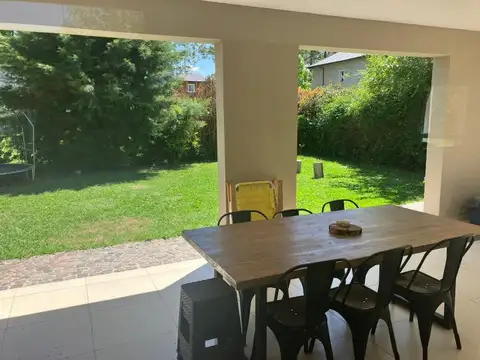 Casa en Alquiler en Los Paraisos, $ 1.450.000