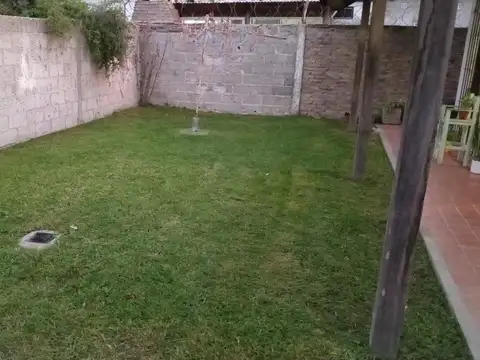 CASA 3 AMBIENTES TERRENO 660M2 EN 2 LOTES INVERSOR