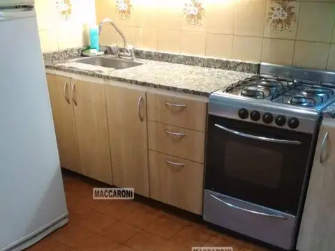 Depto Tipo Casa 5 ambientes con 2 baños