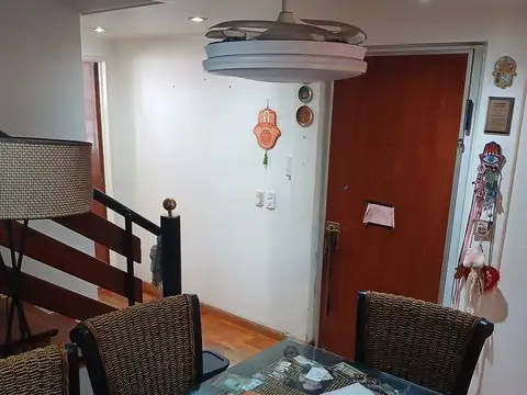 Depto Tipo Casa en Venta en Flores Sur, USD 250.000