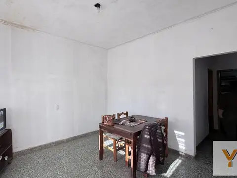 Depto Tipo Casa en Venta 70 años