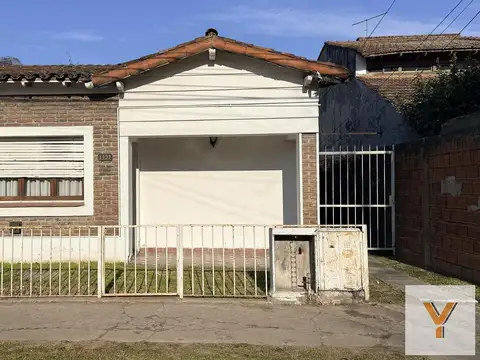 PH en Venta - 2 Dormitorios 1 Baño - 153mts - La Plata
