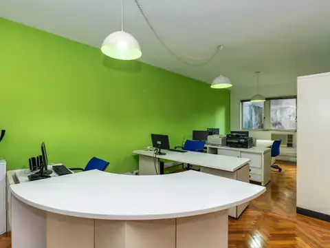 Oficina en Alquiler 50 años