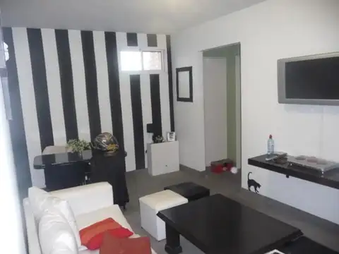 Departamento en Alquiler en Flores Sur, $ 600.000