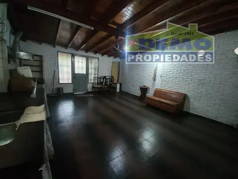 Santiago Luis Copello N° 3369 E/ San Salvador y Tegucigalpa