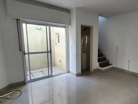 Depto Tipo Casa en Alquiler al Este