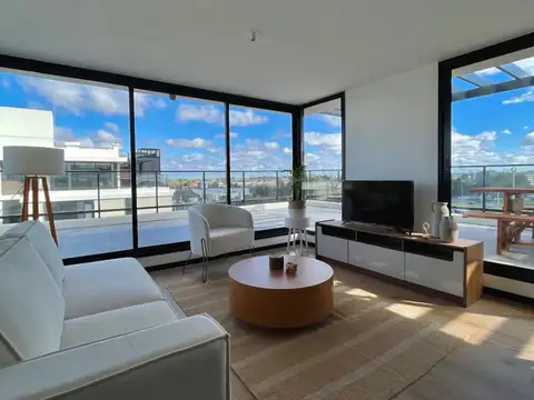 Penthouse 3 dormitorios en Barra de Carrasco