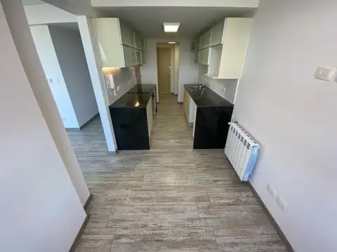 Departamento 6 ambientes con 2 baños