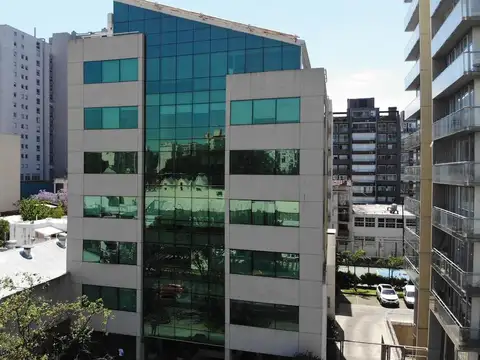 Oficina en venta y alquiler Olivos