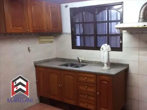 Dr. Carrillo 3900