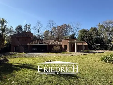 Casa en venta -Highland Park Country Club - PILAR