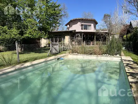 VENTA APTA CREDITO | Excelente CASA Muy Luminosa c/Jardin y Pileta | B. Las Chacras