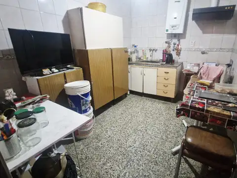 Depto Tipo Casa en Venta 50 años