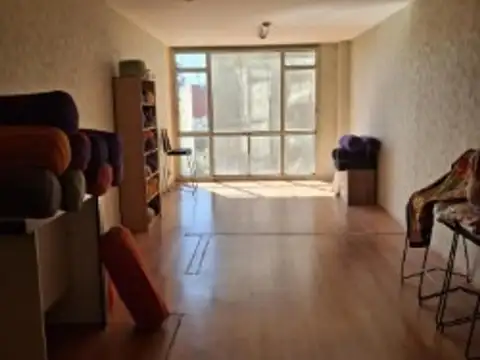 VENTA 1 AMBIENTE OFICINA EXCELENTE ESTADO.AV CORRIENTES 3000