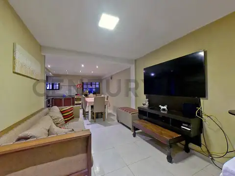 Pasaje Central 100