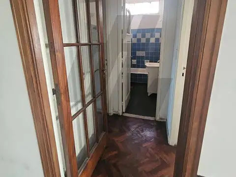 EXCELENTE DEPARTAMENTO CON TERRAZA PROPIA - SIN EXPENSAS