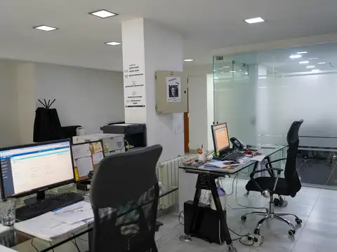Oficina en Venta al Norte