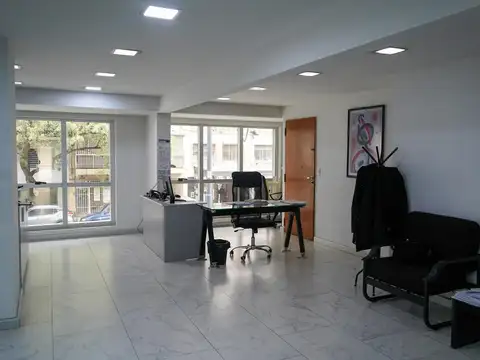 Avenida Directorio 1600