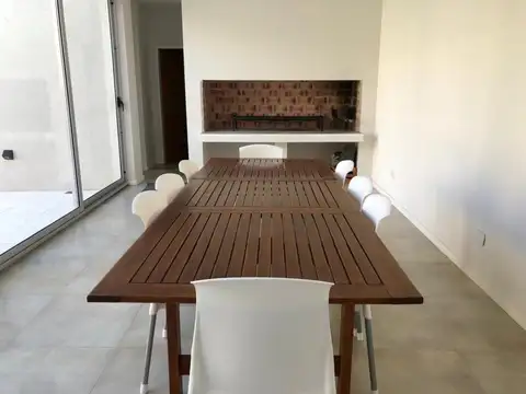Departamento en Venta con 2 cocheras