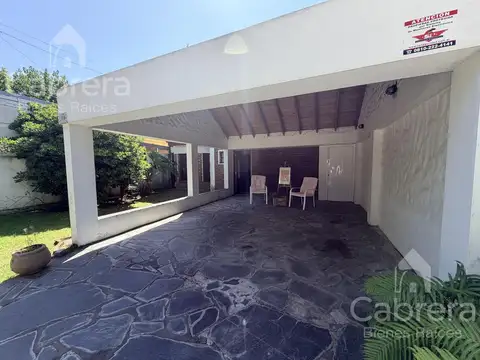 Casa en Venta en Villa Elisa, USD 125.000