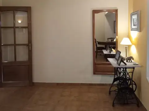 Casa de 3 dormitorios. Placido Martinez 820