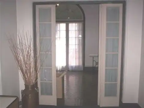 Piedras 600, Piso 1