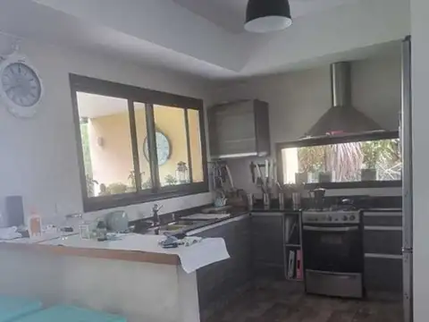 Casa en Alquiler en San Sebastian, USD 1.400