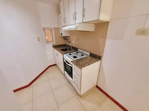 Departamento en Alquiler con 1 cochera