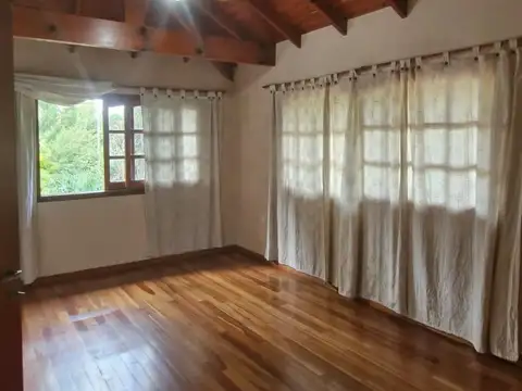 Quinta en Venta de 4 dormitorios