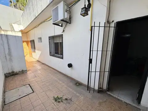 Cátulo Castillo 2400