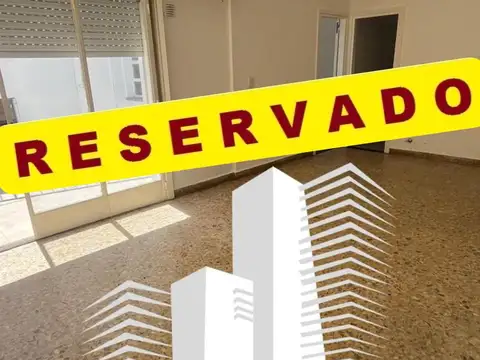 Departamento en alquiler en Ciudad Madero - 3 ambientes con patio y terraza -