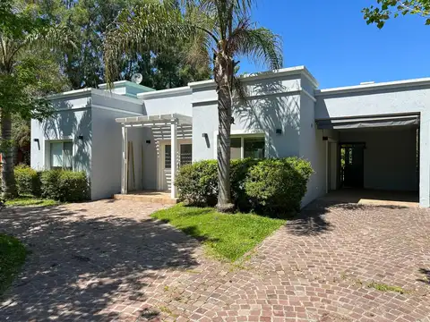 Barrio El Rocio Sargento Cabral 3400