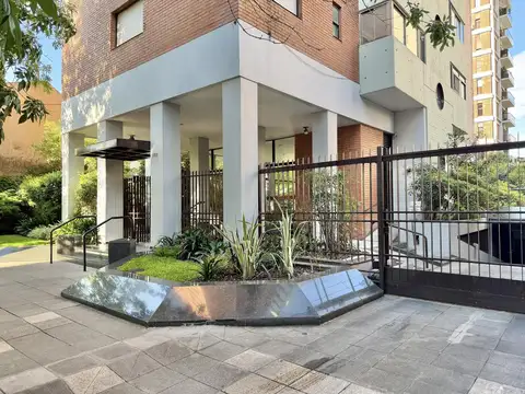 Increíble departamento en alquiler con cochera en Martinez.