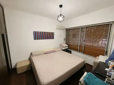 VENTA CASA 4 AMB CON PARQUE Y PILETA PERMUTA