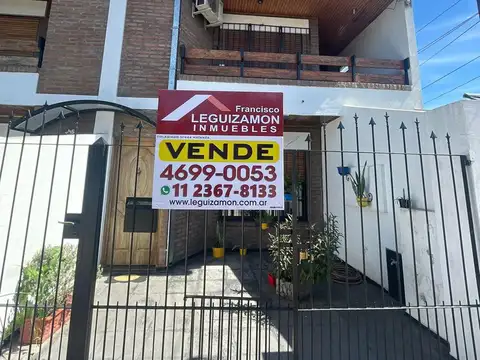 MUY BUEN ESTADO - PH SIN EXPENSAS - A METROS DE AV SAN MARTIN