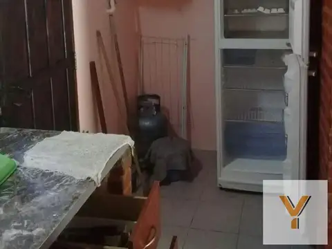 Departamento 12 ambientes con 4 baños